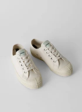 Novesta Star Master Plimsolls